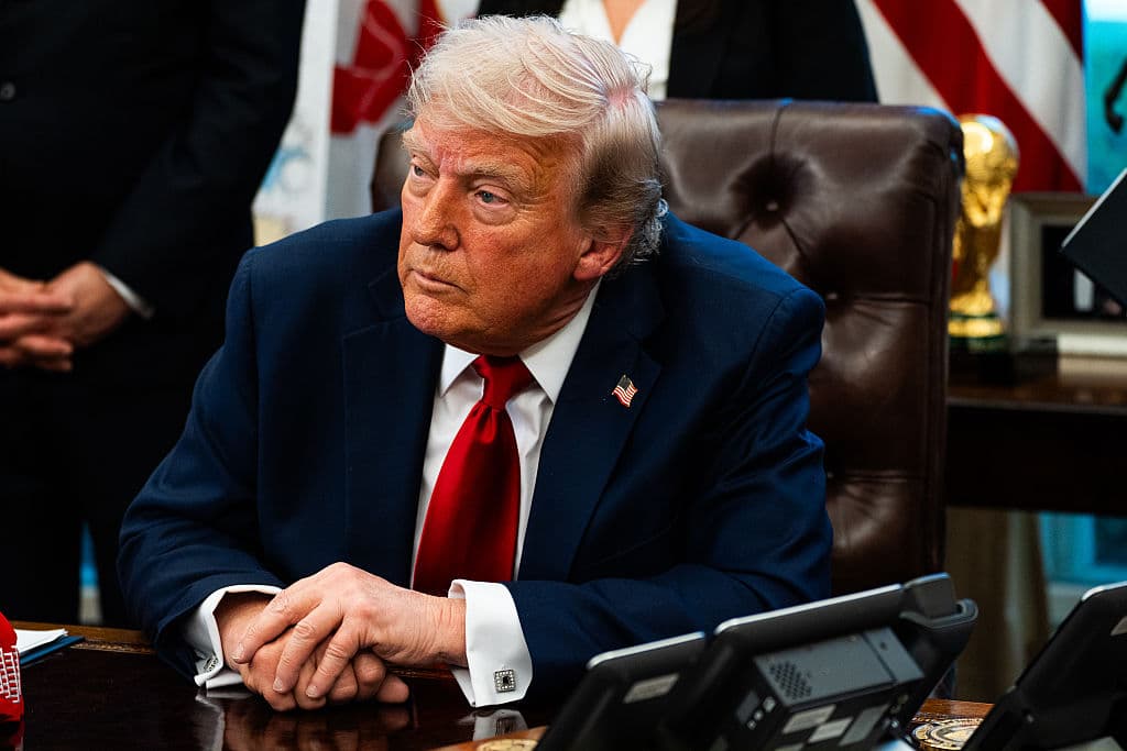 Trump Says He Would Sign Bill to Ban Congressional Stock Trading