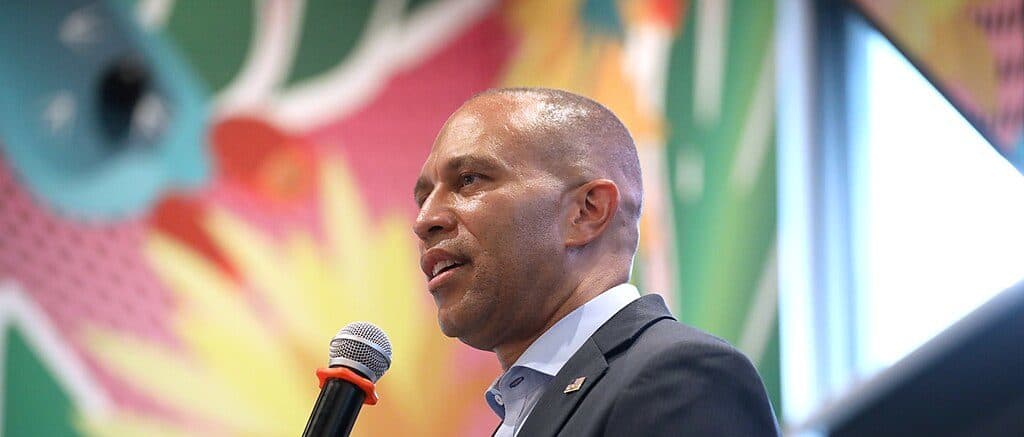 Hakeem Jeffries Pushes Back On David Hoggâs Plans To Primary Incumbent House Dems