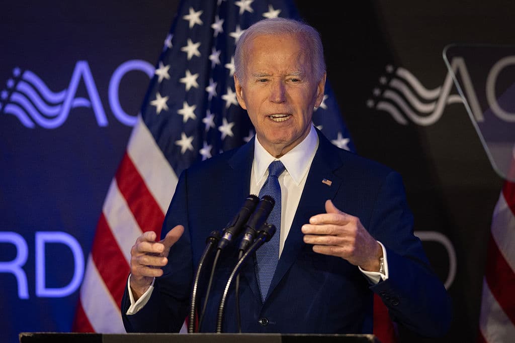 Biden Aide Says âWe Attempted to Shield Him From His Own Staffâ: Book