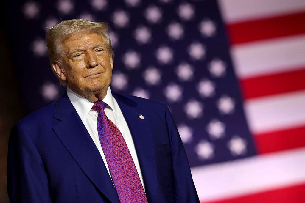Trump Says Immediate Ceasefire Negotiations to Begin After âExcellentâ Call With Putin