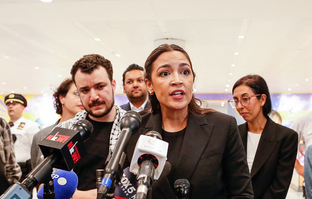 Trump Vilifies AOC, Calls Rep ‘Stupid’ For Impeachment Talk