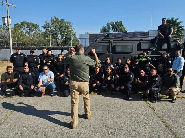 Asesores de Embajada de USA Asesinados En Taqueria de Jalisco