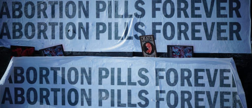 DOJ Employee Spiked Girlfriendâs Drink With Abortion Pill, Police Allege