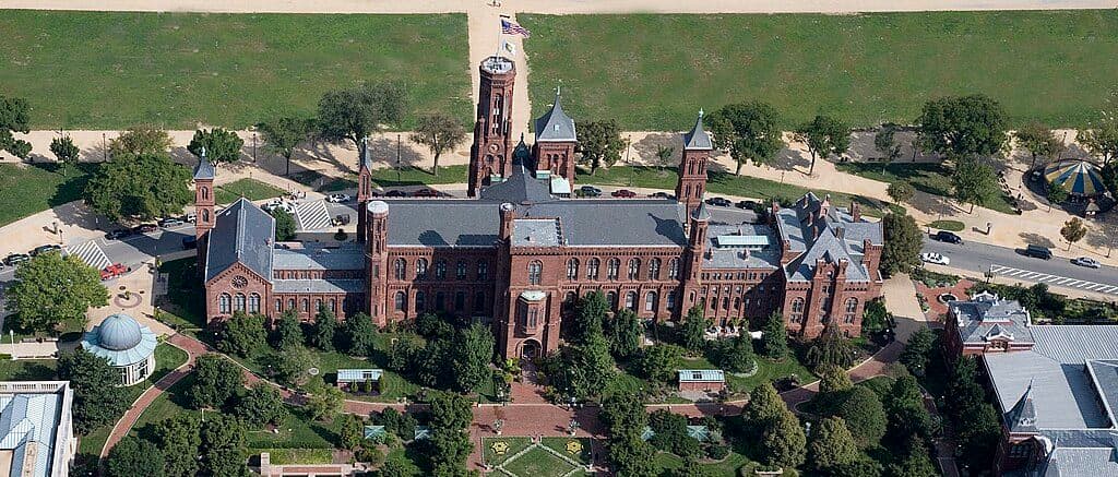 âHighly Partisanâ Official Fired By Trump Quits Anyway â After Smithsonian Attempted To Keep Her