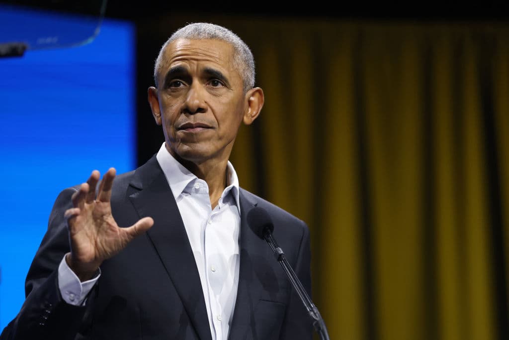 Obama’s Take on Masculinity Triggers Political Debate