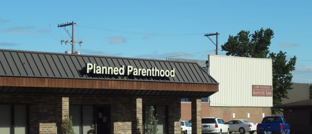 Planned Parenthood Lied To Women About Abortion Pill Dangers To Boost Revenue, Lawsuit Alleges