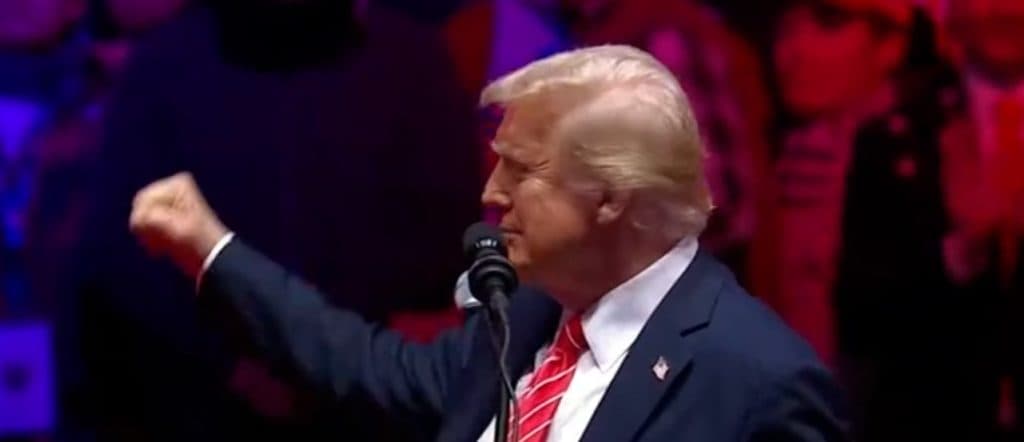 Trump Announces āMassiveā Trade Deal With Japan