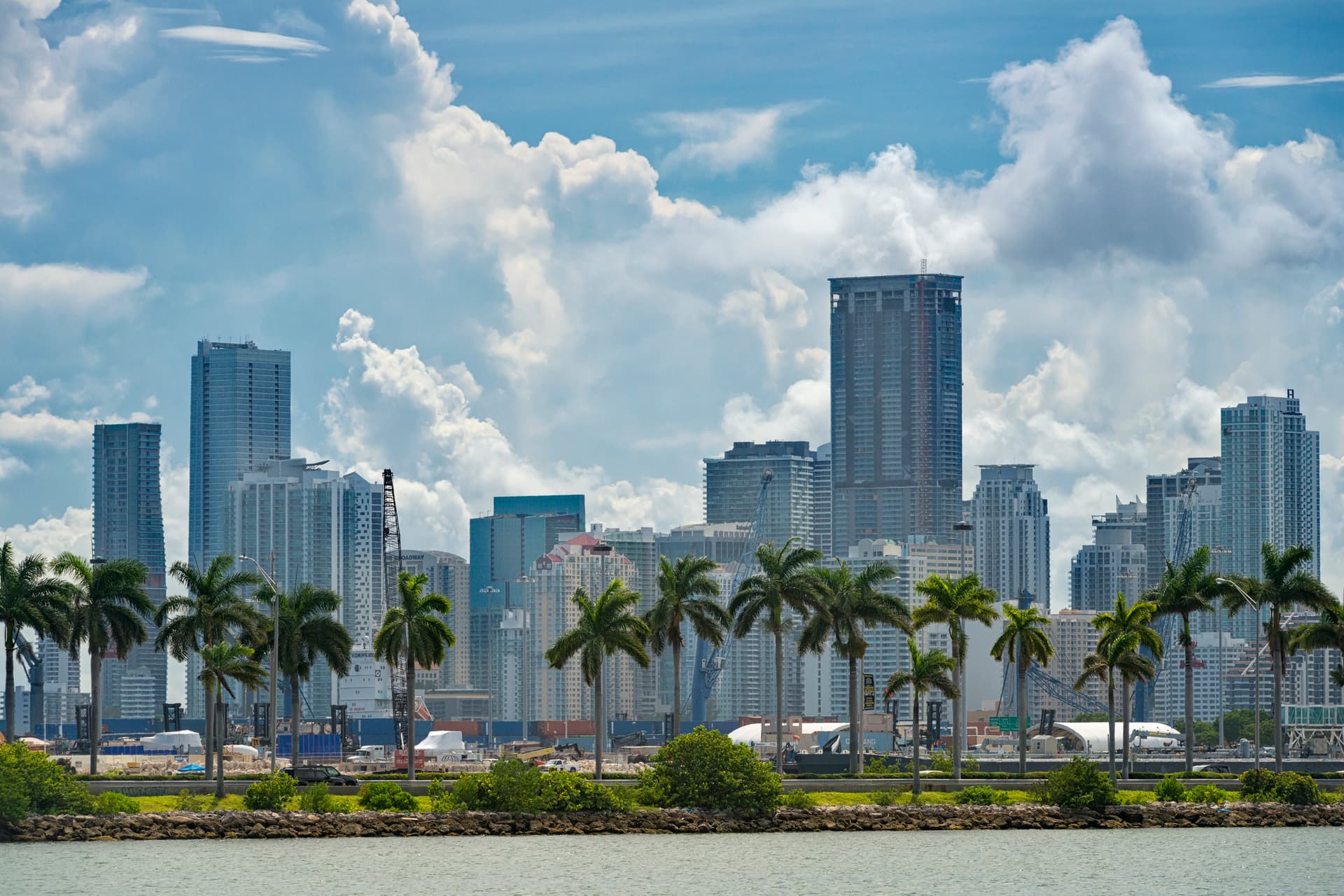 La Quinta Hotels Investigating Dystopian Incident At Miami Hotel