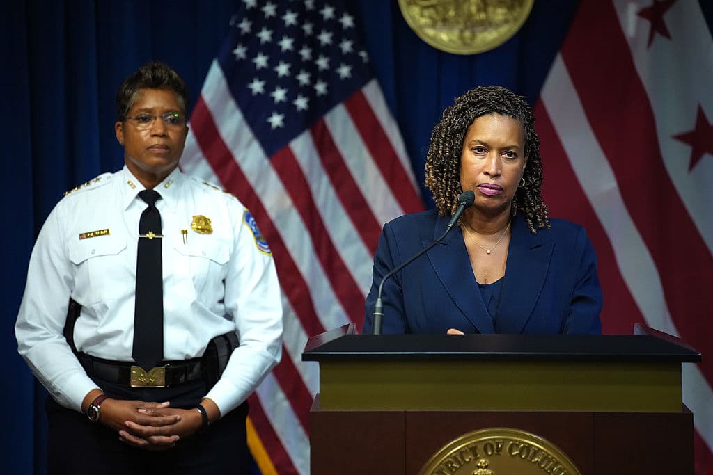DC Police Chief and Mayor Answer Questions On Trumpâs Federalization In DC