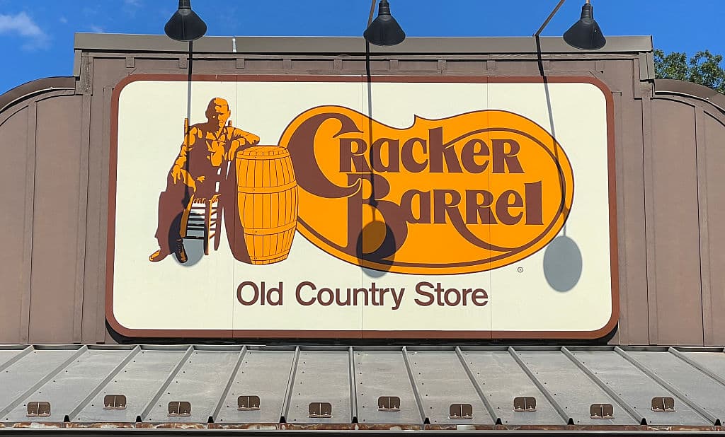 Cracker Barrel Responds to Backlash Over Logo Change: âWe Couldâve Done a Better Jobâ