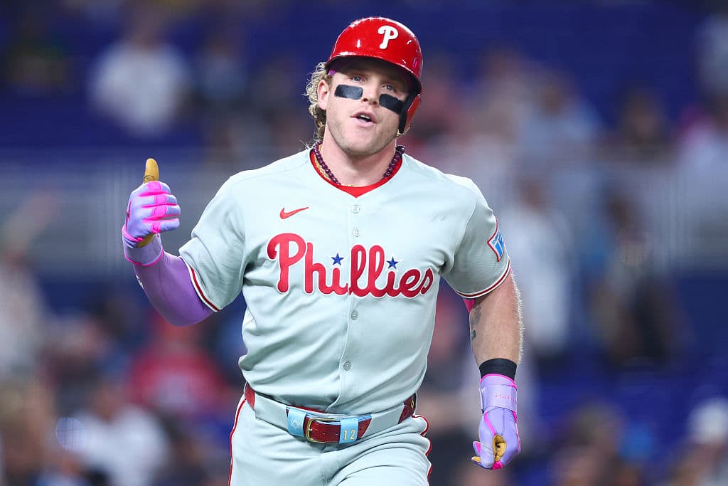 âPhillies Karenâ Vilified For Taking Home Run Ball From Birthday Boy