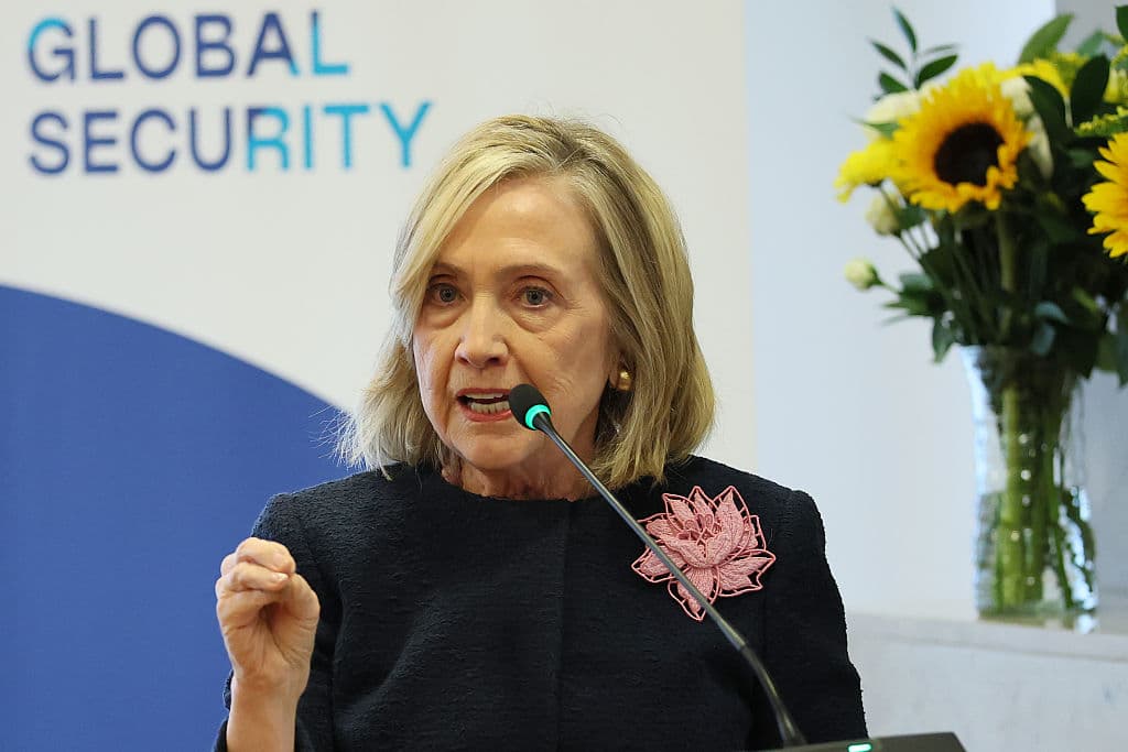 Hillary Clinton: RFK Jrâs âCrackpot Ideasâ Will Cost Lives