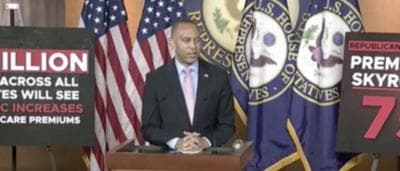 Hakeem Jeffries Somehow Finds A Way To Make Charlotte Stabbing About January 6