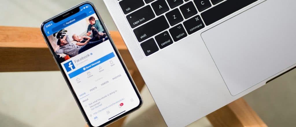 Inside The Facebook âNewsâ Group Helping Locals Keep Tabs On Immigration Enforcement In DC