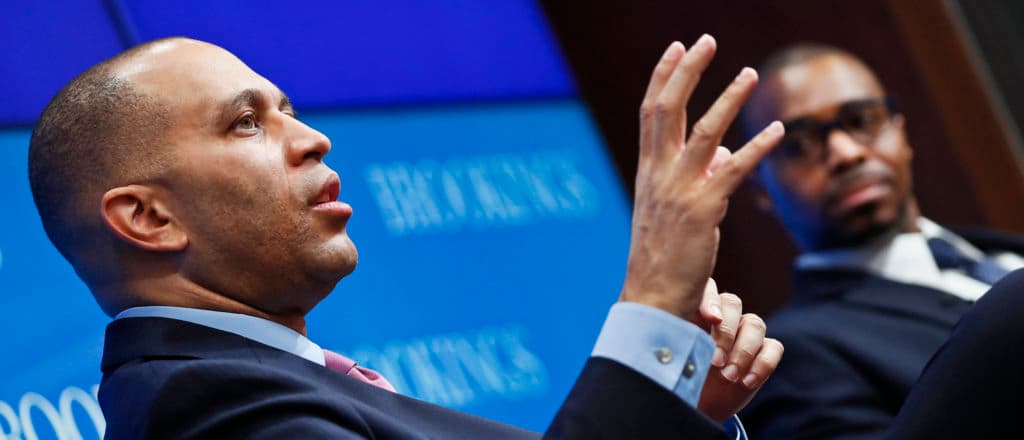 No One Seems To Be Watching Hakeem Jeffriesâ Livestream Trying To Blame GOP For Shutdown