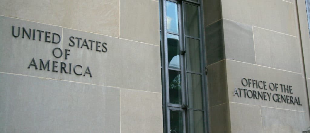 Public Schoolteacher Faces DOJ Probe Over âUnhingedâ Threat Toward ICE
