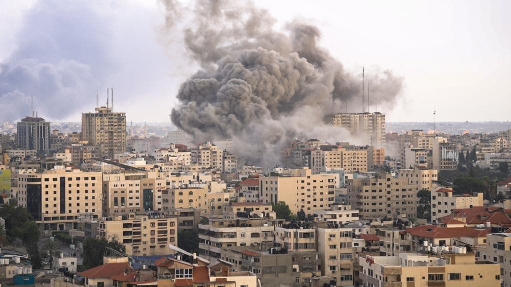 Trump Says Israel Stopped Bombing Gaza To Give Peace Deal A âChance To Be Completedâ