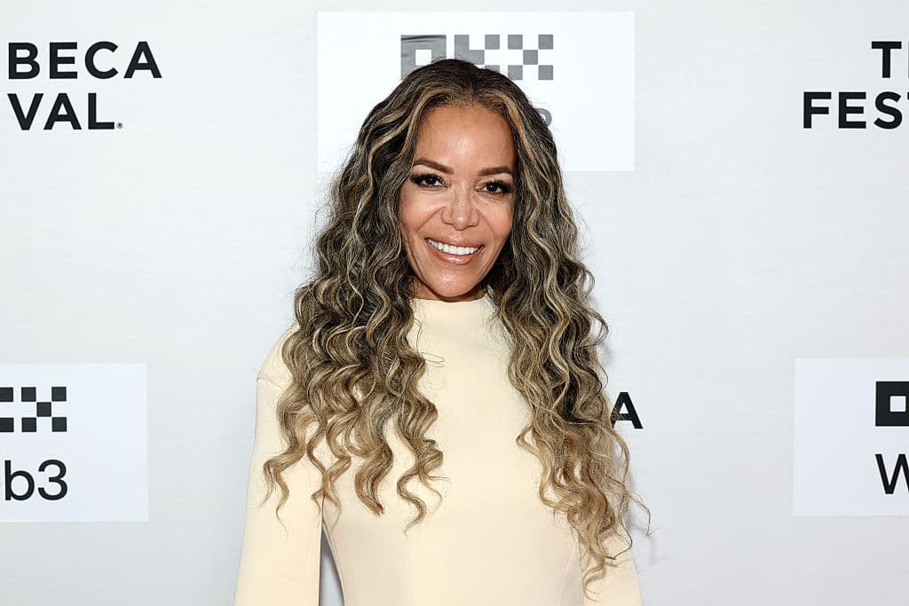 Sunny Hostin Blasts Fetterman Over Shutdown Vote