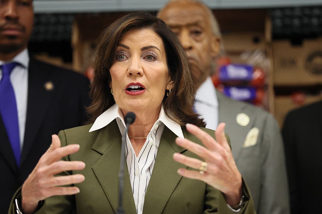 Hochul Raises Concerns Over NYC Mayor-Elect’s Free Bus Plan