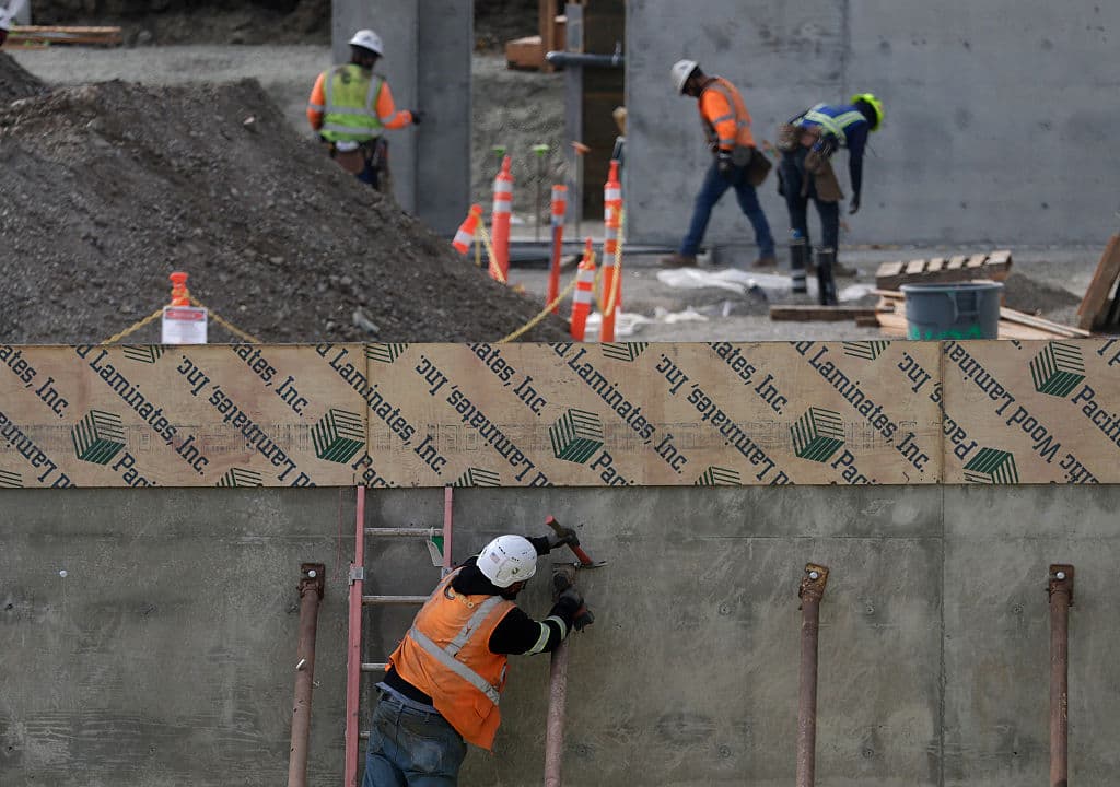 Jobs Grow, but Cracks Show in Cooling Labor Market