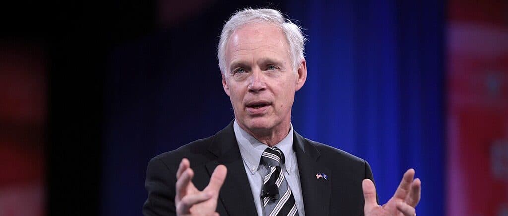 EXCLUSIVE: Ron Johnson Demands Docs After ‘Blockbuster’ FDA Memo Links Child Deaths To COVID Vaccine