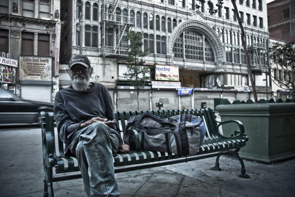 Trash In One Of Americaâs Biggest Cities Is So Bad An Unemployed Man Now Covers For The Government