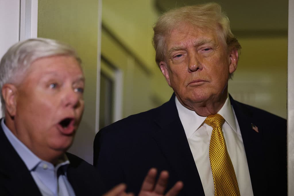 Trump Hints Cuba is next to Fall: âCuba Looks Like Itâs Going Downâ