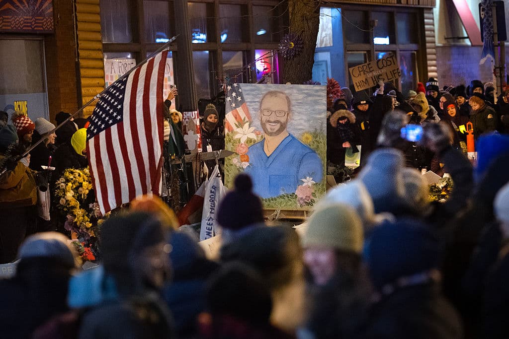 Analyst: New Pretti Video Shows His ‘State of Mind’ Before Shooting