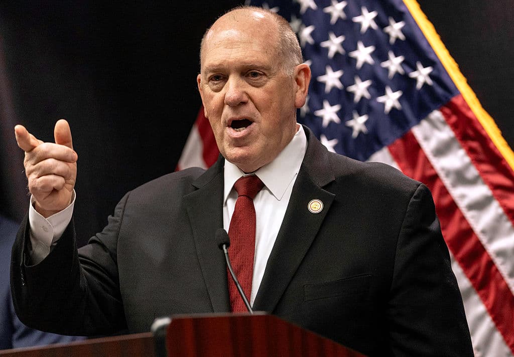 Homan Pulls 700 Federal Agents from Minnesota