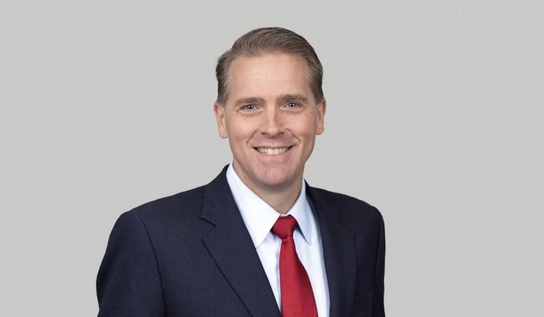 CNN CEO Mark Thompson Responds To Staffs Concerns About Scott Jennings