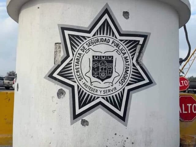 Político Mexicano Minimiza Narco-Tiroteo Aunque Edificios Policiales Fueron Baleados