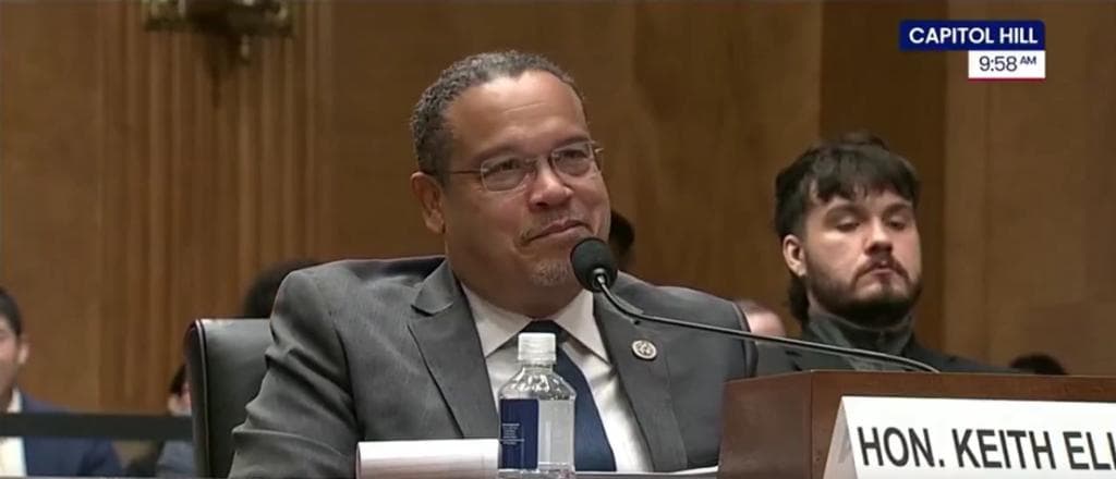 Ron Johnson Screams At Smirking Keith Ellison Over Minnesota Protester Deaths
