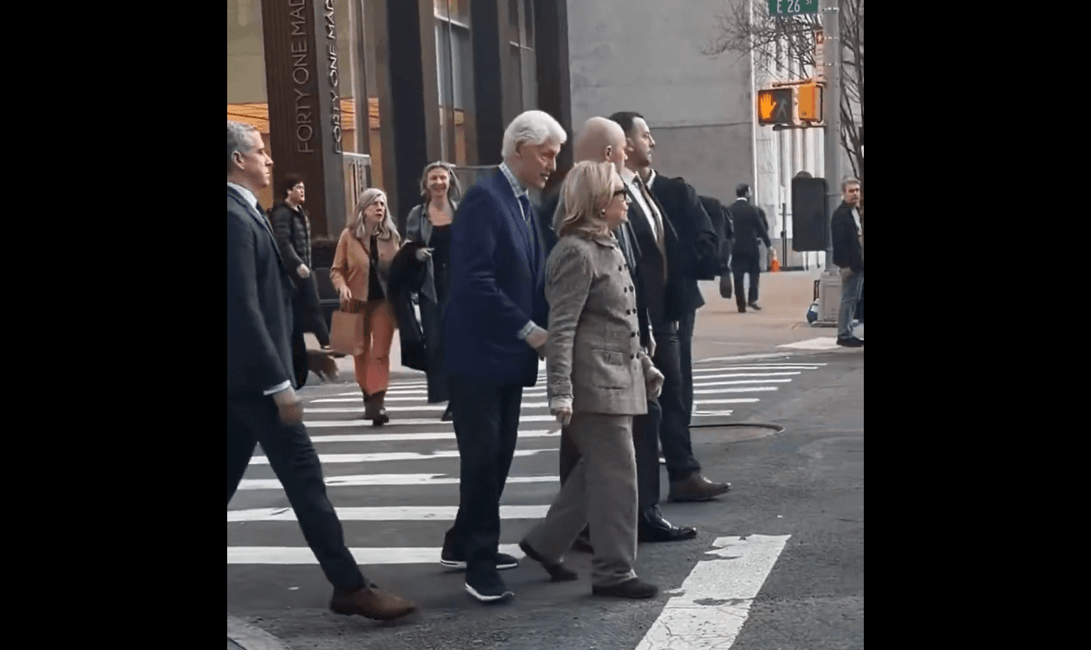 Awkward Street Moment Between Bill and Hillary Clinton Caught on Video