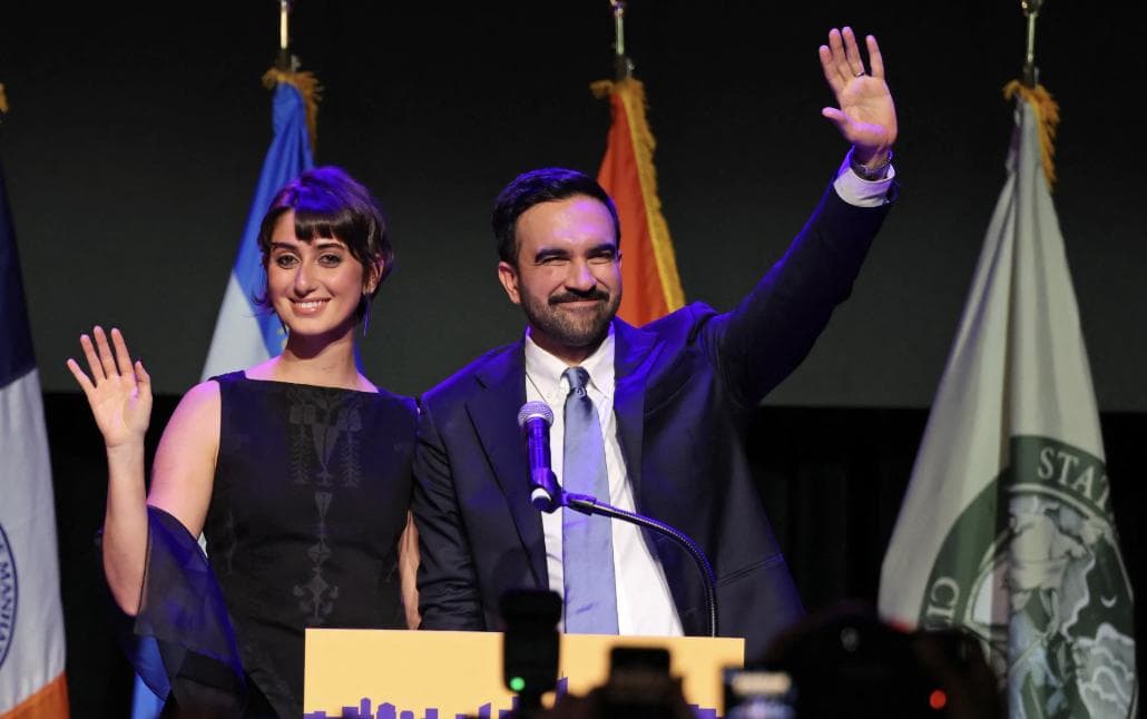 NYC Mayorâs Wife Scrubs Old X Account