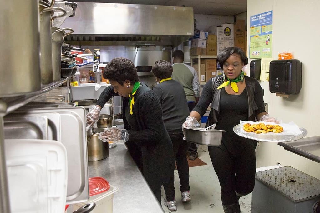 California, Washington Are Nationās Biggest Tightwads When It Comes To Tipping