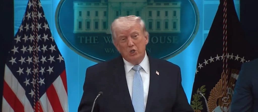 Trump Vows To Find āSick Personā In Iran Rescue Leak, Warns Media Could Face Jail For Not Divulging
