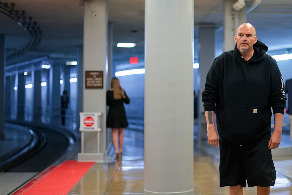 Fetterman Defends Trump Statement on Americansā Finances