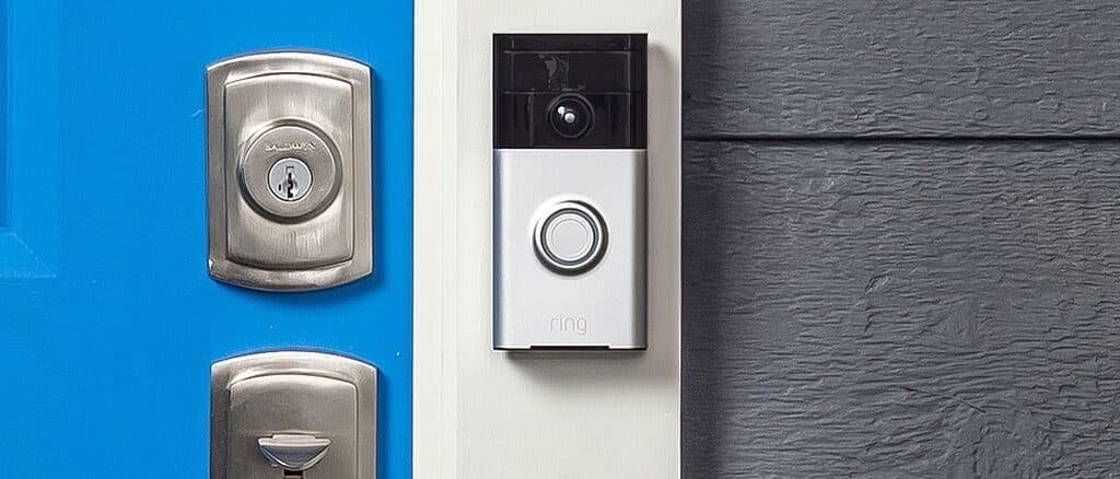 Amazonās Ring Doorbell Stored Strangersā Faces, New Lawsuit Claims