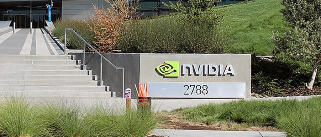 Chinese Tech Giant Announces New Chip Design Breakthrough