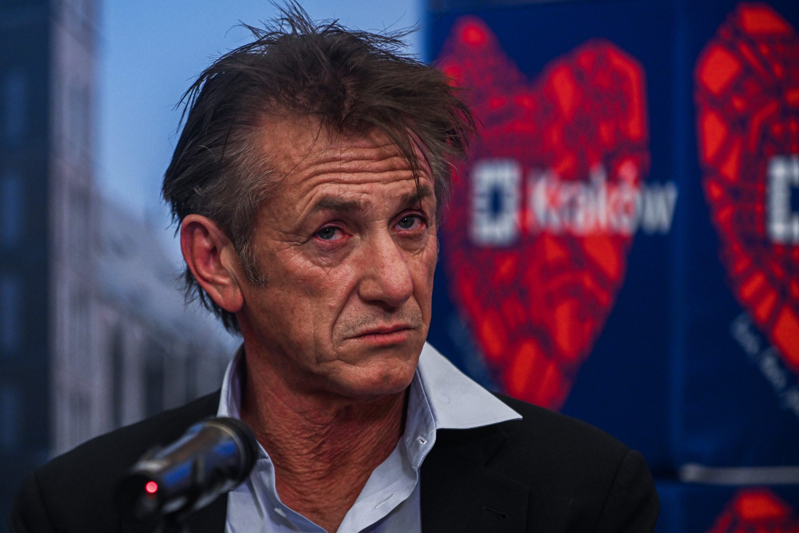 Actor Sean Penn Considering Taking a Stand Against Russia