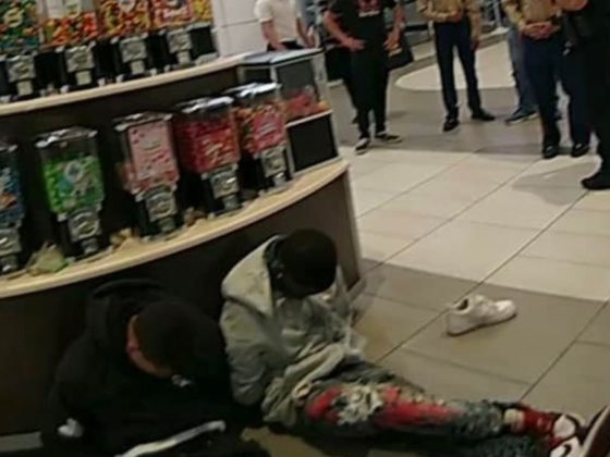 Suspects were arrested in Texas after allegedly trying to steal from a mall in California.