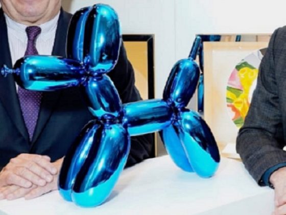 A piece by sculptor Jeff Koons was shattered Feb. 16 in an accident a Miami art gallery.