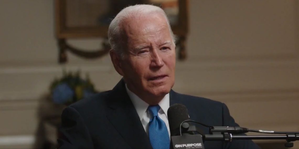 Biden Ripped for Acknowledging He Has 7 Grandchildren ‘As if the Last Four Years Never Existed’