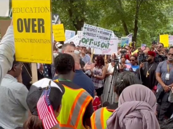 On Tuesday, 1,000 Arab Muslims, Ethiopian Christians, and Peruvian Catholics met to protest against the Montgomery County school board.