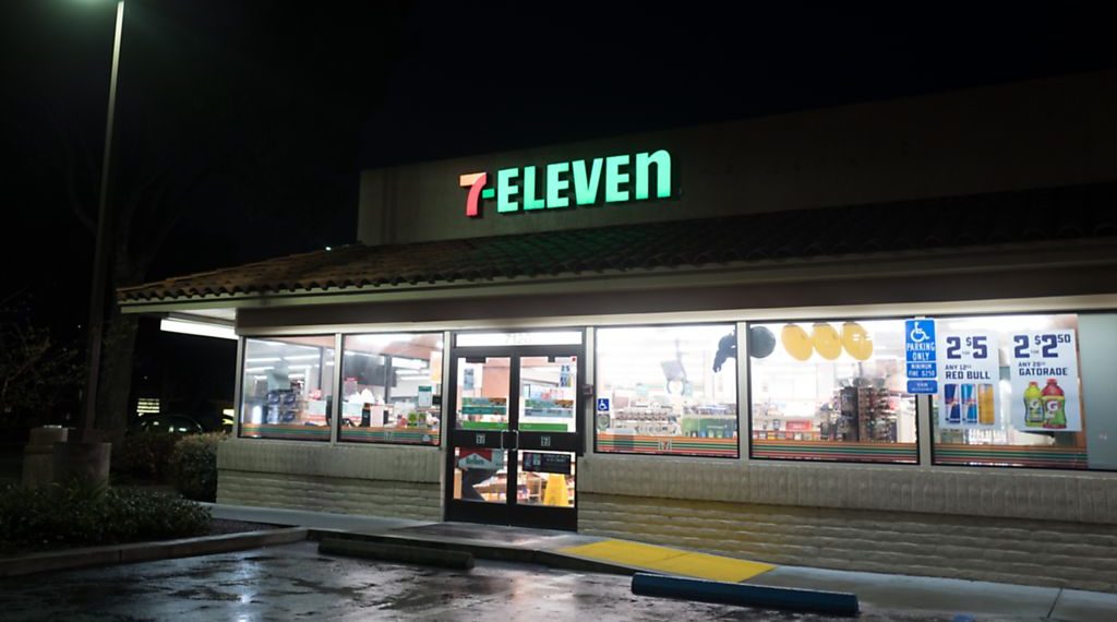Video: 7-Eleven Owners Have Other Plans After They Are Told to Let Suspect Rob Store
