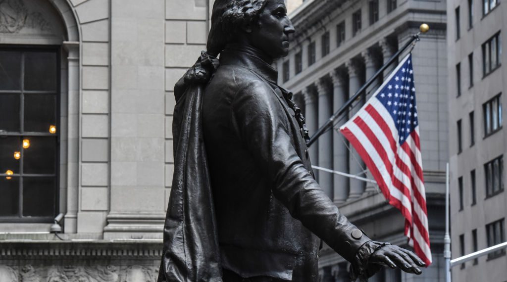 Long Island Town Offers to Take Statues of Columbus and Washington From NYC