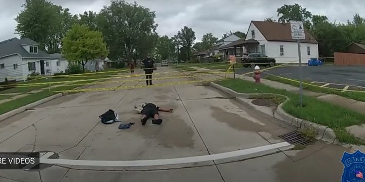 Daring Police Officers Who Saved Boy Being Electrocuted Receive Valor Award