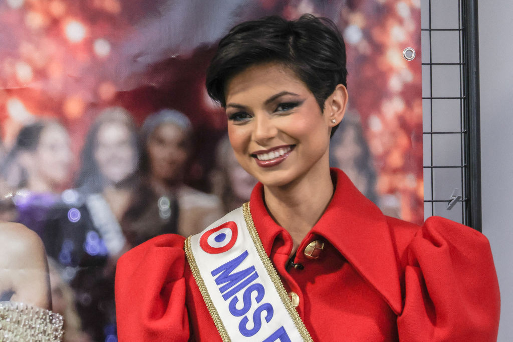 Miss France Winner Responds To Outrage Over Her 'Woke' Hairstyle