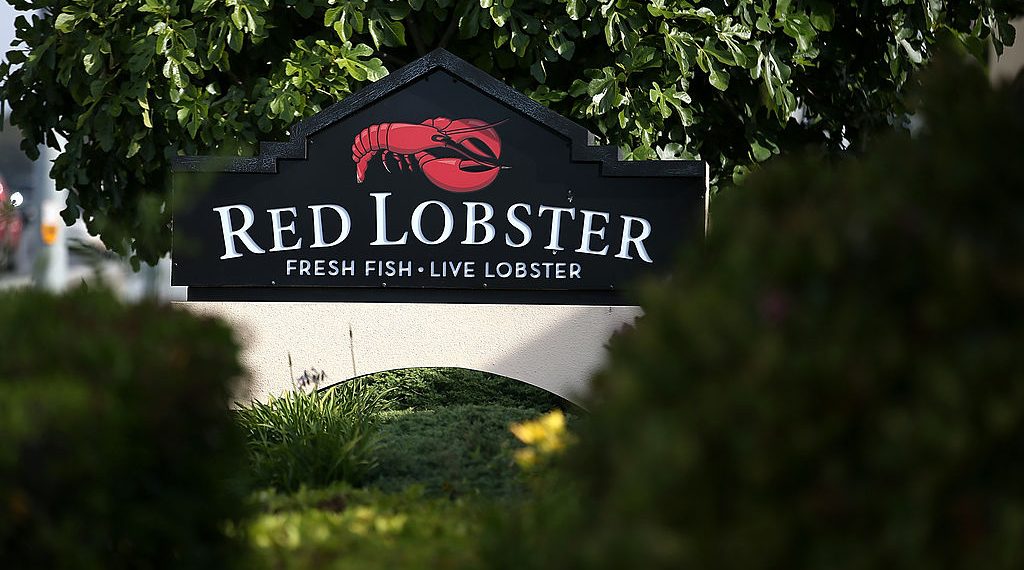Red Lobster’s ‘Ultimate Shrimp’ Deal Backfires as Cash-Strapped Americans Eat Chain Into $11 Million Loss