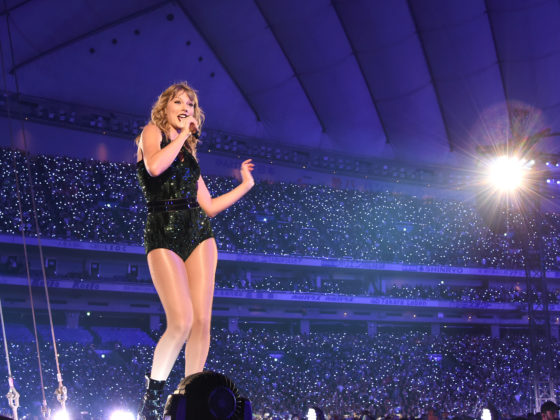 TOKYO, JAPAN - NOVEMBER 20: Taylor Swift performs at Taylor Swift reputation Stadium Tour in Japan presented by Fujifilm instax at Tokyo Dome on November 20, 2018 in Tokyo, Japan. (Photo by Jun Sato/TAS18/Getty Images)